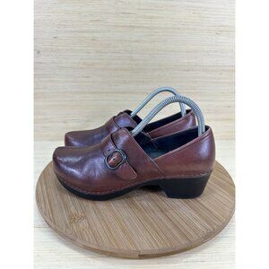 Dansko Tamara Brown Leather Buckle Clogs Womens Size 38 US 8